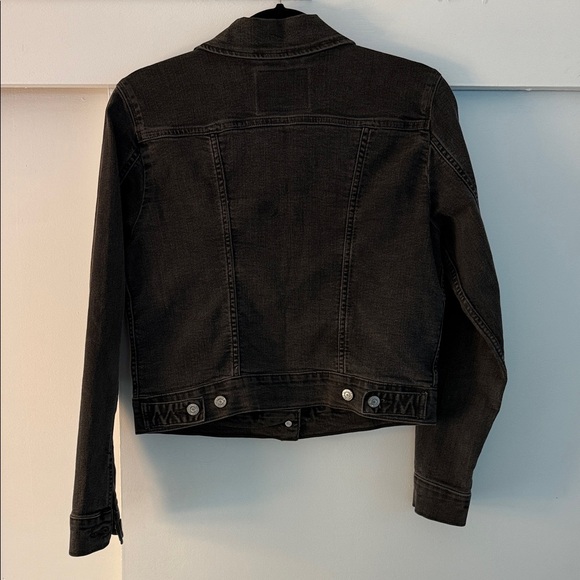 Levi's Women's Black Stretch Denim Trucker Jacket - Picture 5 of 5